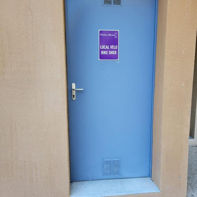 La Calade Apartment L'Isle-sur-la-Sorgue Bagian luar foto